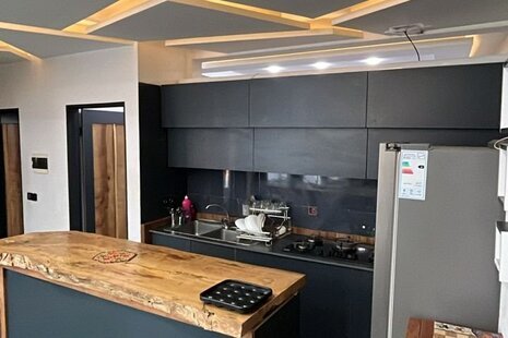 ویلا لوکس استخردار روباز آبگرم دیاموند در شهریار