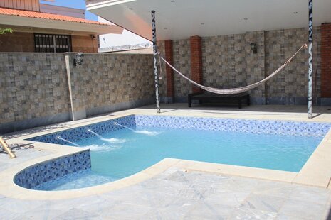 خانه ویلایی دوبلکس استخردار در چهارباغ