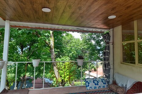 واحد تکخواب در طبقه همکف ویلا ماهتیسا در رودبار