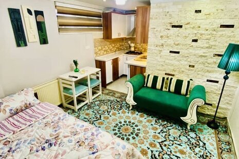 سوئیت مبله ولیعصر بازار در منیریه