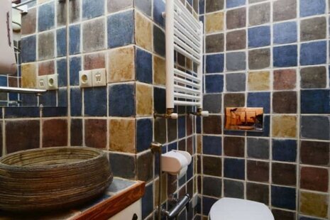 اتاق اشراقها در بومگردی یزد