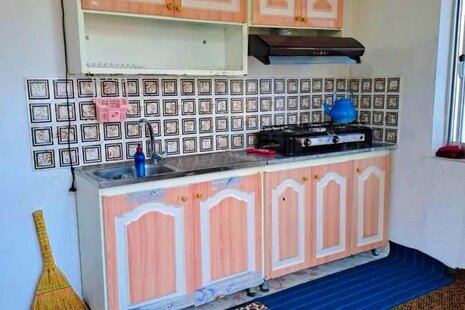 ویلا سنتی لب رودخانه در املش