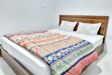 آپارتمان مبله سه خواب ارغوان 3 در شیراز