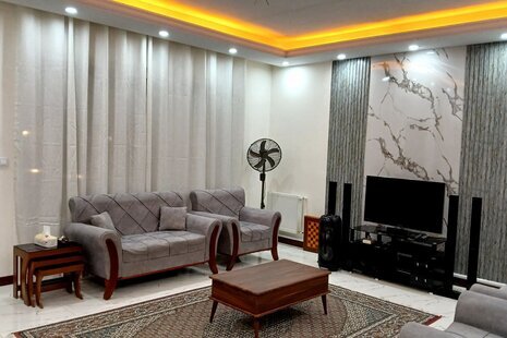ویلا استخردار مبله تکخواب عمارت سفید در چهارباغ