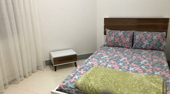 واحد دوخواب نزدیک پل خواجوی اصفهان