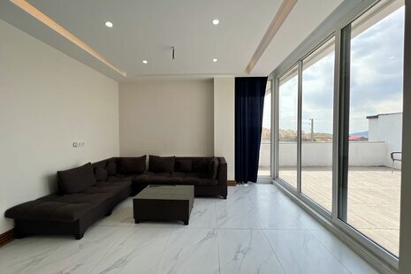 ویلا دوبلکس چهارخواب استخردار با جکوزی برمودا در رودهن