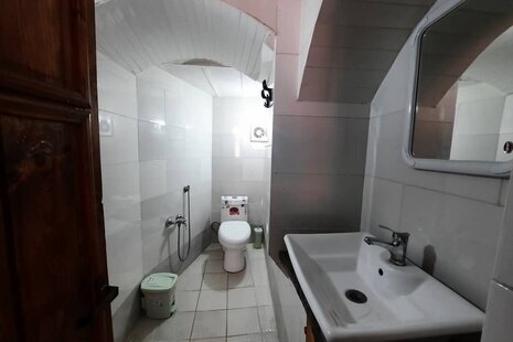 اتاق خوش نشین در اقامتگاه سنتی نطنز