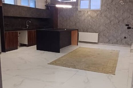 ویلا دوبلکس استخردار سه خواب در چهارباغ