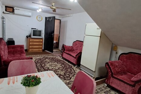 واحد مبله تکخواب طبقه همکف ویلا مهدی در لاهیجان