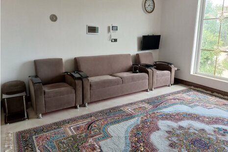 واحد در طبقه سوم ویلا شیرگاه