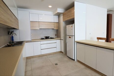 آپارتمان سه خواب مبله در شیراز