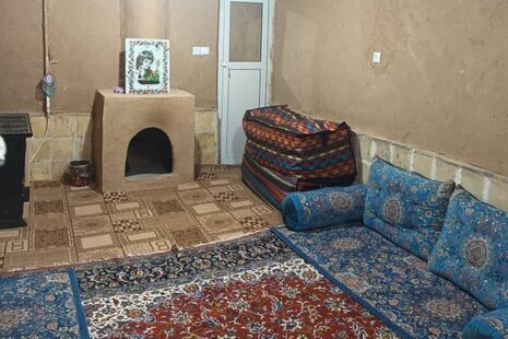 اتاق شهناز  در اقامتگاه بومگردی دهاقان