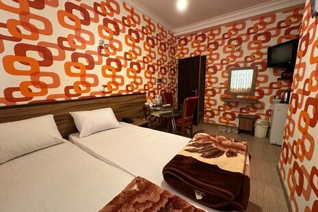 واحد تکخواب 205 در هتل آپارتمان قشم