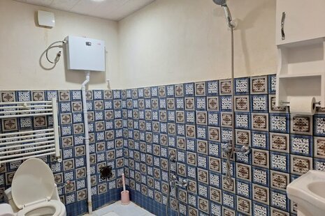 اتاق 5 در طبقه زیرهمکف اقامتگاه بومگردی نطنز