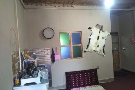 اتاق پونه در اقامتگاه بومگردی گالیکش