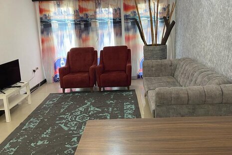 آپارتمان مبله تکخواب طبقه 2 در شهرک صدف