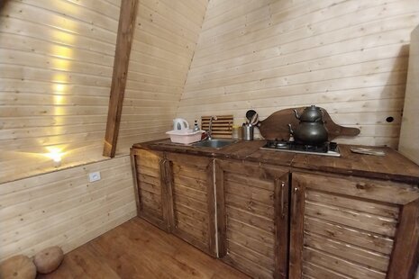 کلبه دوبلکس سوئیسی ماه در سوادکوه