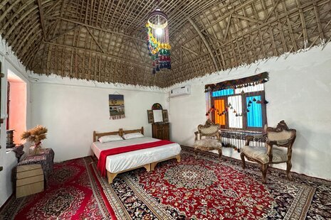 اتاق حیات در اقامتگاه بومگردی قشم