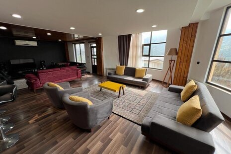 ویلا جنگلی استخردار سه خواب مبله در سرکوسرا رامسر