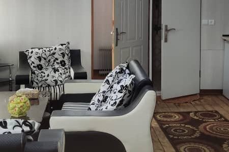 واحد تکخواب در طبقه دوم ویلای رز 1 لاهیجان