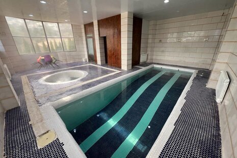 ویلا جنگلی استخردار سه خواب مبله در سرکوسرا رامسر