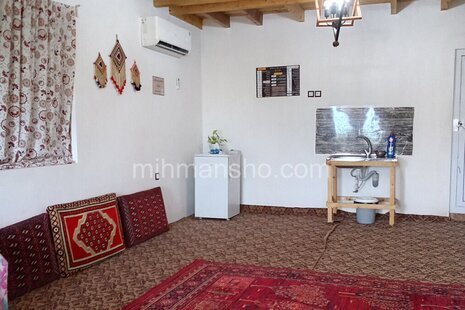 اتاق وارش طبقه اول در بوم گردی رشت