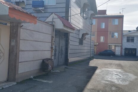 واحد مبله تکخواب طبقه همکف ویلا بهار در بندرانزلی