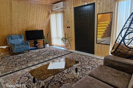 کلبه سوئیسی دوبلکس تکخواب ساحلی دریا در پره سر