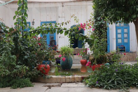 ویلا سنتی دربست 5 خواب شریف در یزد