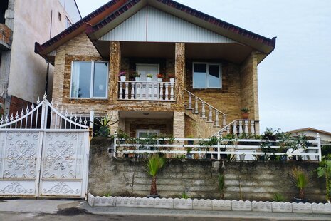 واحد دوخواب در طبقه همکف ویلای چالوس