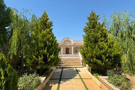 ویلا استخردار دوخواب عمارت گلشن در چهارباغ