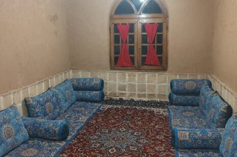 اتاق شهناز  در اقامتگاه بومگردی دهاقان