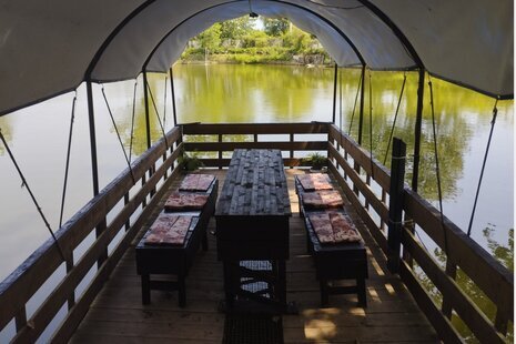 ویلا با ویو به دریاچه اختصاصی در لنگرود