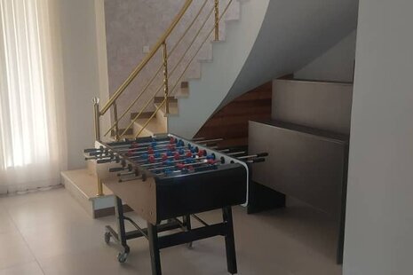 ویلا دوبلکس استخردار آرین در چهارباغ