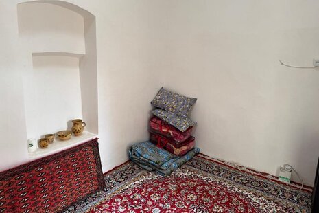 اتاق 12 متری 2 در اقامتگاه بومگردی گناباد