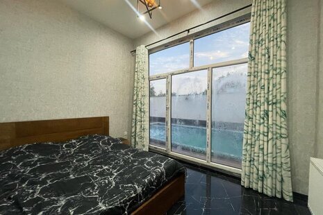 خانه ویلایی سه خواب استخردار بنفشه در چهارباغ