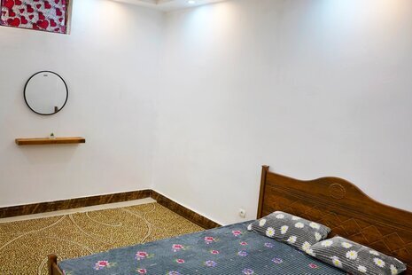 ویلا استخردار مبله دوخواب  باغ جاوید در دزفول