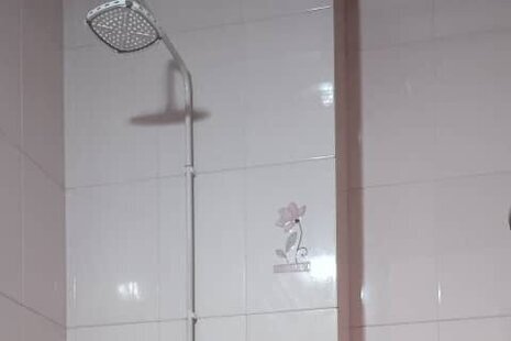 آپارتمان دو خواب هوشنگ ابتهاج در مشهد