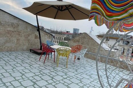 واحد در طبقه سوم ویلا رامسر