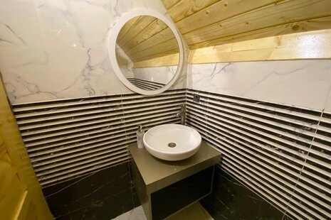 کلبه درختی دوبلکس آرامیس در فیروزکوه