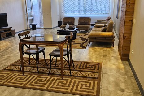 سوئیت مبله 75 متری در گلشهر