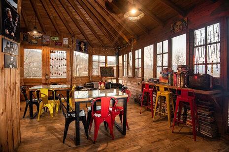 کلبه در مجتمع اقامتی سوادکوه