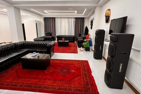 ویلا مبله دوبلکس استخردار سه خواب در رودهن