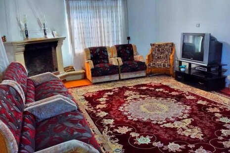 واحد در طبقه دوم ویلای ایواز چالوس