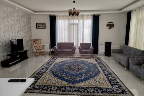 ویلا استخردار مبله دوخواب باغ گردو در چهارباغ