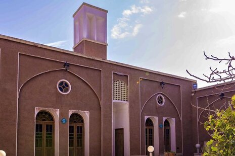 اتاق چهارنفره (4) دراقامتگاه بومگردی کاشان