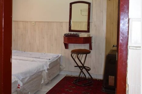 واحد تکخواب 4 نفره در هتل آپارتمان در مشهد