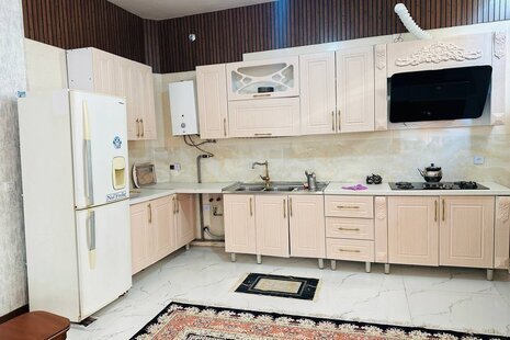 ویلا دوبلکس استخردار مبله سه خواب در چهارباغ