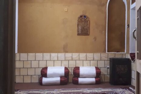 اتاق دراقامتگاه بوم گردی یاقوت در کاشان