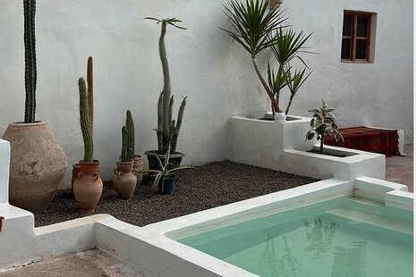 اتاق دو نفره نور 7 در جزیره هرمز